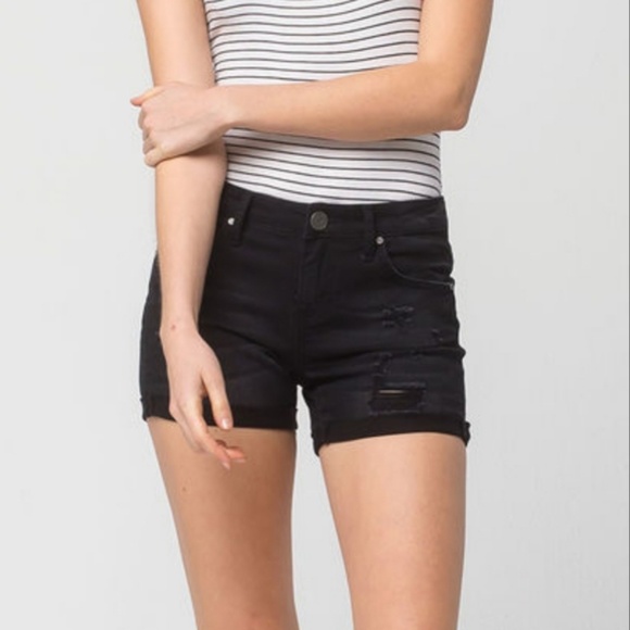 Black Tilly's RSQ Distressed denim bermuda shorts - Picture 1 of 5